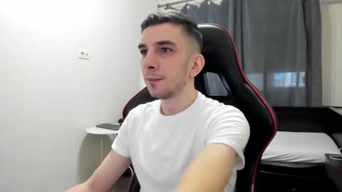 Snapshot of ryandusk chatting on 03-05-25, 08:21 Andrew C. online show from 03-05-25, 08:21