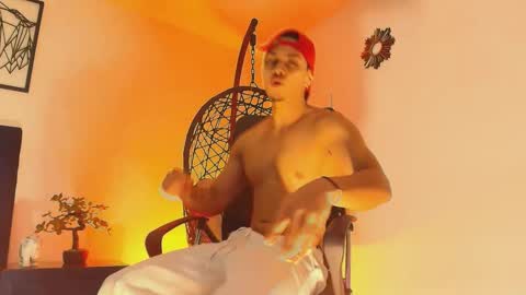 Ryan online show from 10-01-25, 03:45