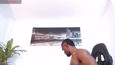 Snapshot of ryanjackson_ chatting on 06-08-26, 10:10 Instagram Ryandwrn online show from 06-08-26, 10:10