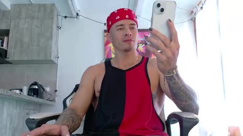 Ryan Blue ig ryannblue online show from 09-25-25, 07:39