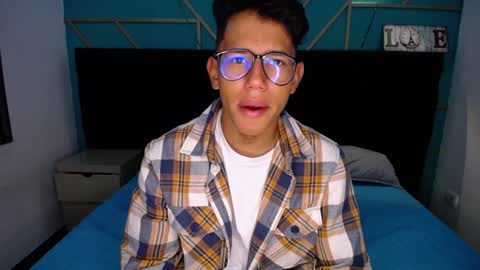 Snapshot of ryanpricee chatting on 12-28-24, 02:54 RyanPricee online show from 12-28-24, 02:54