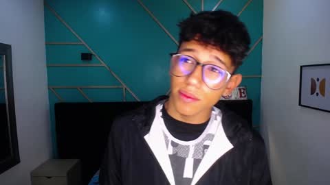 Snapshot of ryanpricee chatting on 01-07-25, 02:31 RyanPricee online show from 01-07-25, 02:31