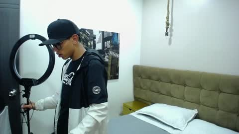 Snapshot of ryanpricee chatting on 01-16-25, 08:25 RyanPricee online show from 01-16-25, 08:25