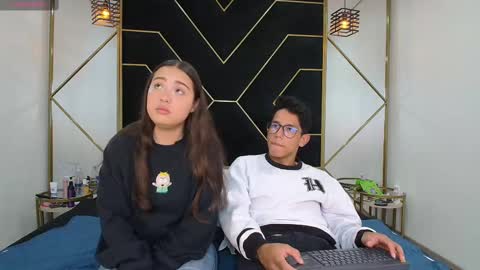 Snapshot of ryanpricee chatting on 10-15-25, 03:50 RyanPricee online show from 10-15-25, 03:50