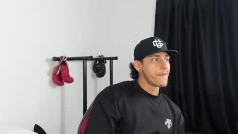 Snapshot of ryanwhite3 chatting on 11-13-25, 12:20 ryanwhite3 online show from 11-13-25, 12:20