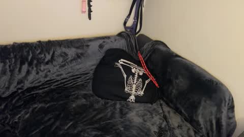 Snapshot of ryn_michele chatting on 02-22-25, 08:31 Ryn Michele online show from 02-22-25, 08:31