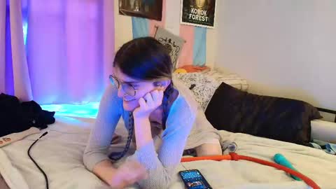 Snapshot of ryn_michele chatting on 09-21-25, 10:22 Ryn Michele online show from 09-21-25, 10:22