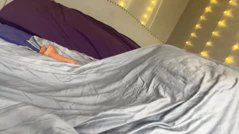 Ryne Stone online show from 03-11-26, 06:25