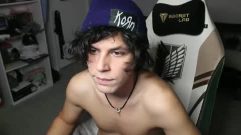 Snapshot of ryot35 chatting on 11-09-25, 11:36 Ryot3 online show from 11-09-25, 11:36