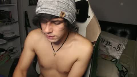 Snapshot of ryot35 chatting on 11-17-25, 03:12 Ryot3 online show from 11-17-25, 03:12