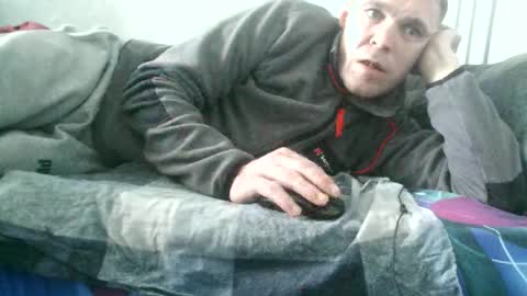 arte online show from 03-04-25, 08:24