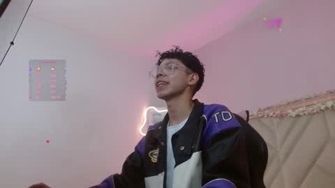 Snapshot of ryu_tay chatting on 04-07-26, 05:08 ryu_tay online show from 04-07-26, 05:08