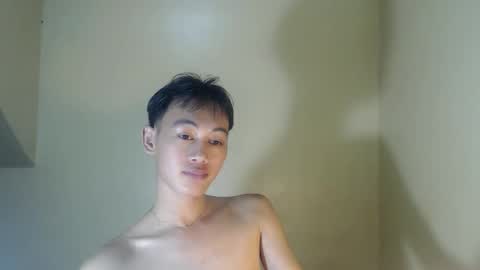 Snapshot of ryuchan050506 chatting on 11-02-25, 08:28 ryuchan050506 online show from 11-02-25, 08:28