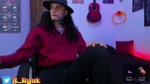 Snapshot of ryuk_it chatting on 01-14-25, 11:20 leopmonk help me reach 100 thumbs up online show from 01-14-25, 11:20