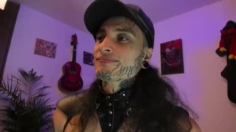 Snapshot of ryuk_it chatting on 09-13-25, 01:22 leopmonk help me reach 100 thumbs up online show from 09-13-25, 01:22