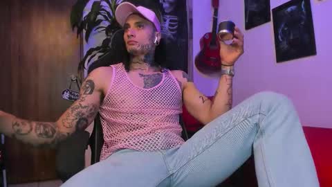 Snapshot of ryuk_it chatting on 10-23-25, 01:43 leopmonk help me reach 100 thumbs up online show from 10-23-25, 01:43