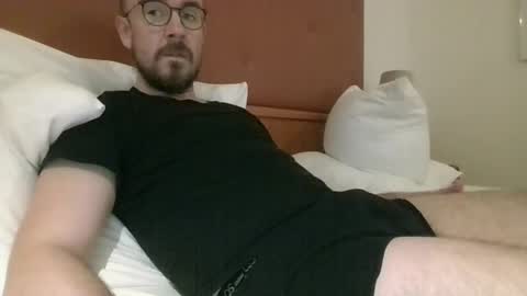 s_i_q online show from 10-30-25, 07:14