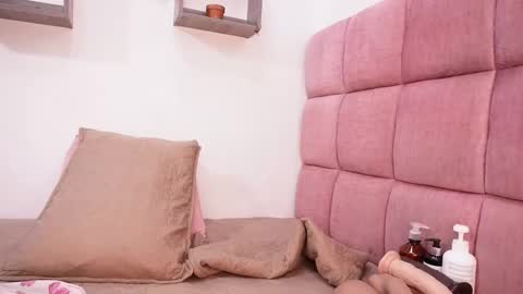 Samantha online show from 10-17-25, 03:10