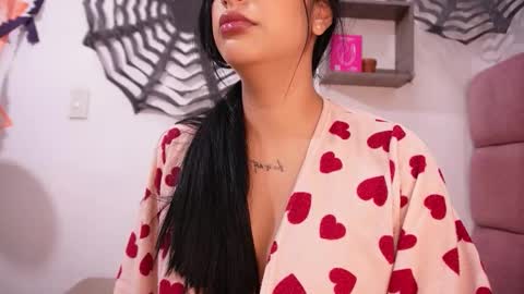 Samantha online show from 10-24-25, 03:25