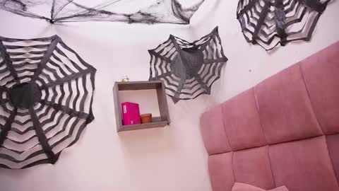 Samantha online show from 10-28-25, 03:10