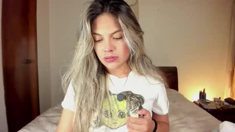 Leslie Beltrn online show from 02-17-26, 04:42