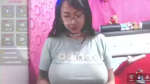 saalomee 1 online show from 09-09-25, 12:21