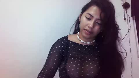 Snapshot of saavaghechick chatting on 03-07-25, 12:58 Jeane online show from 03-07-25, 12:58