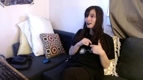 sabinewinters online show from 04-08-26, 08:42