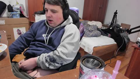 1141323  my Lord Mister Max   moms treasure online show from 12-21-24, 12:49