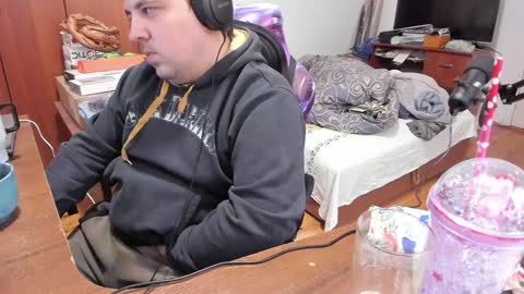 1141323  my Lord Mister Max   moms treasure online show from 01-21-25, 09:24