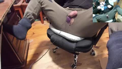 1141323  my Lord Mister Max   moms treasure online show from 09-28-25, 04:01