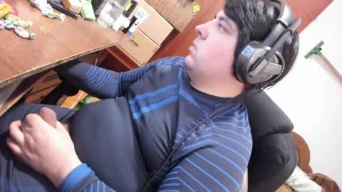 1141323  my Lord Mister Max   moms treasure online show from 04-11-26, 12:42