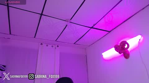 sabrina fox online show from 10-17-25, 03:42