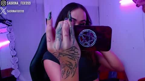 sabrina fox online show from 01-16-26, 04:49