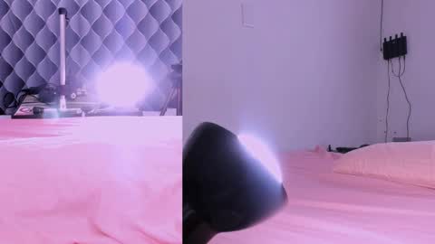 Snapshot of sabrina_adams01 chatting on 12-30-24, 07:00 Sabrina Adams online show from 12-30-24, 07:00