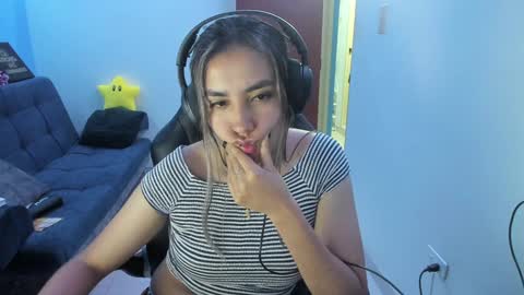 Angie  online show from 12-06-24, 03:52