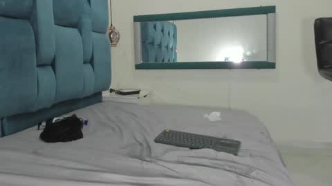 Snapshot of sabrina_hills chatting on 03-03-25, 10:20 Sabrina  online show from 03-03-25, 10:20