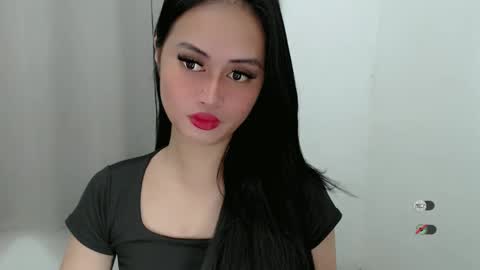 Snapshot of sabrina_inviting chatting on 02-25-25, 10:50 Sabrina online show from 02-25-25, 10:50