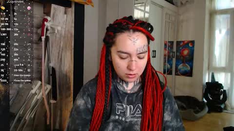 Lilith Solar online show from 11-04-25, 09:52