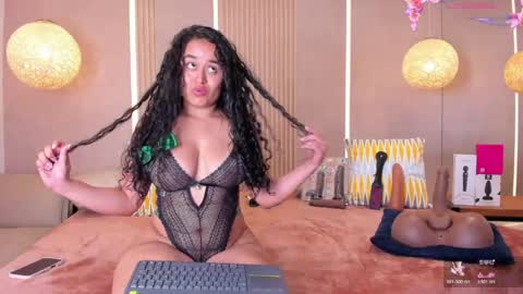 Sabrina Shark online show from 04-08-26, 09:15