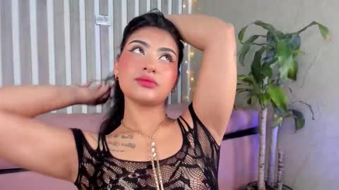 mariana  online show from 09-11-25, 09:15