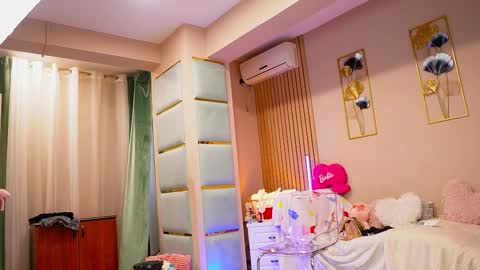 Snapshot of sabrinajadex chatting on 02-03-26, 05:38 SabrinaJade online show from 02-03-26, 05:38