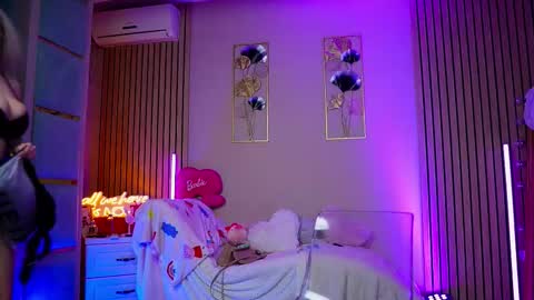 Snapshot of sabrinajadex chatting on 02-08-26, 06:06 SabrinaJade online show from 02-08-26, 06:06