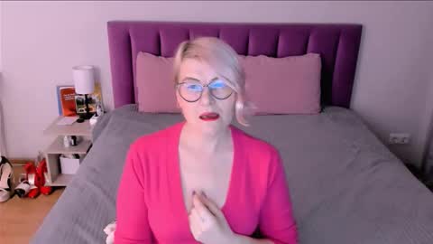 Sabrina MacMarren online show from 12-03-25, 03:43