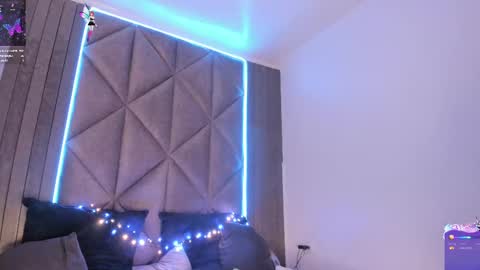 S A B R I N A  online show from 03-12-25, 05:38