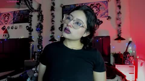 Sabrina  online show from 12-15-25, 11:36
