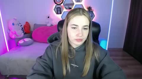 Sabrina Violet online show from 05-13-26, 08:12