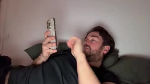 Snapshot of sacha555paris chatting on 01-31-25, 03:44 Sachaa online show from 01-31-25, 03:44