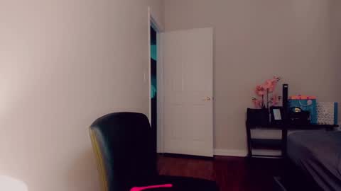 Sacha online show from 02-18-25, 11:08