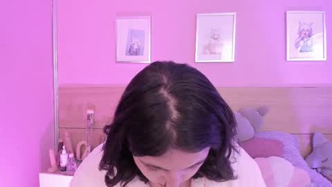 Snapshot of sachi_meow chatting on 03-09-25, 03:49 Ig online show from 03-09-25, 03:49